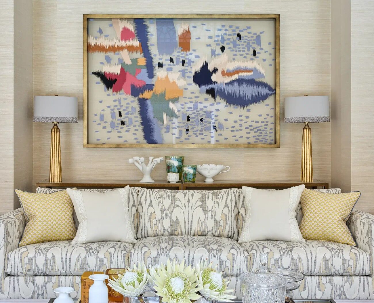 Modern villa lounge area with stylish seating in Nad Al Sheba Dubai