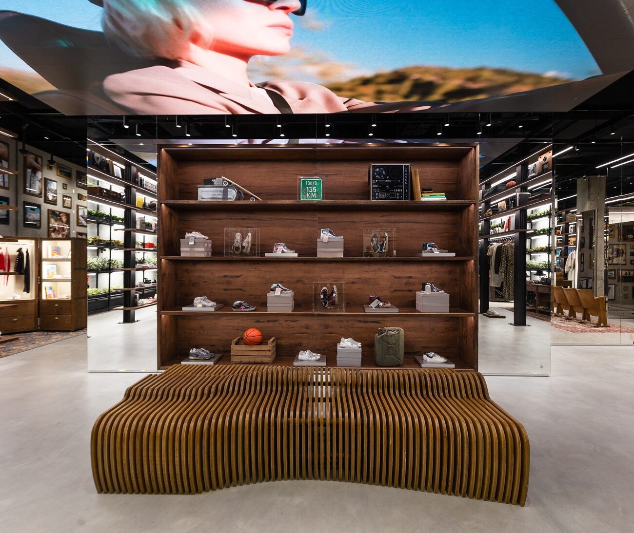 Golden Goose Mall of the Emirates luxury retail store design