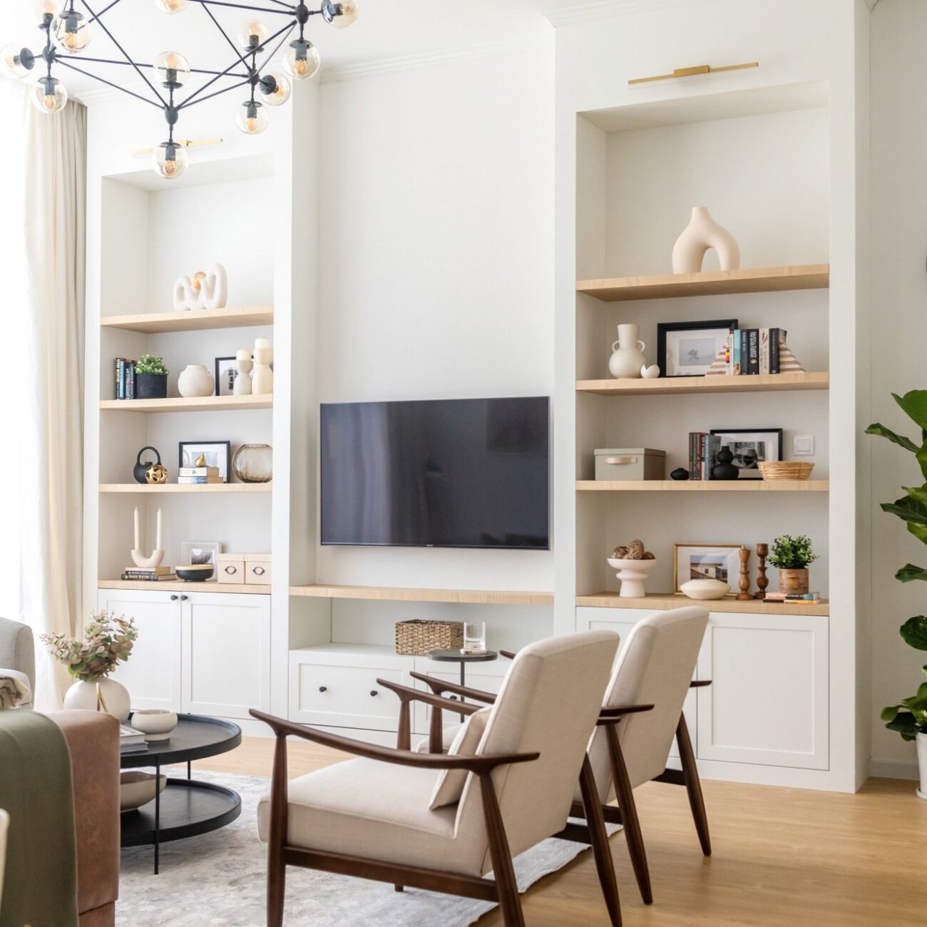 Spacious living room interior with luxurious sofa set in Courtyard Villa Dubai