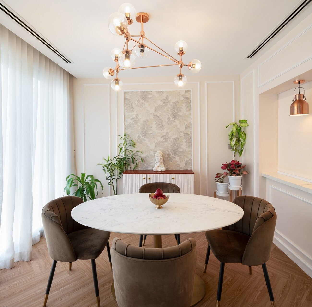 Stylish Villa Nova Dubai living room design